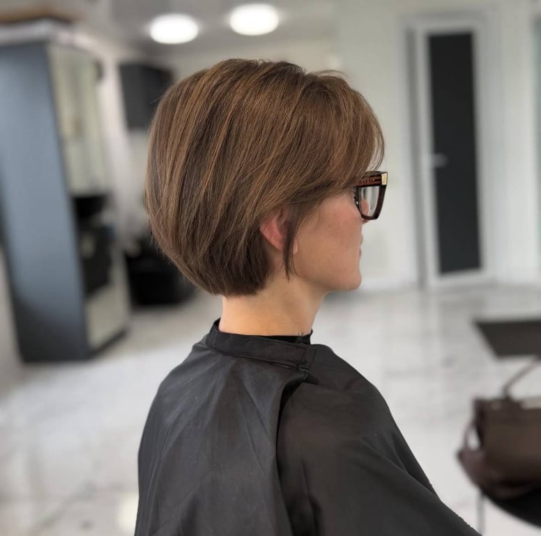 Стрижка, яка може мати різний вигляд