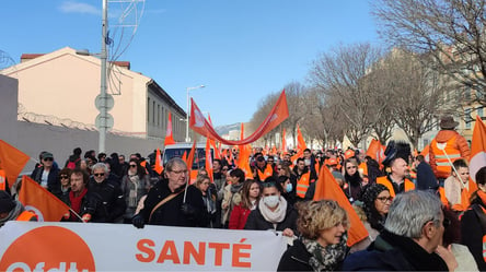 У Франції закликають до протестів по всій країні: чим незадоволені профспілки - 285x160