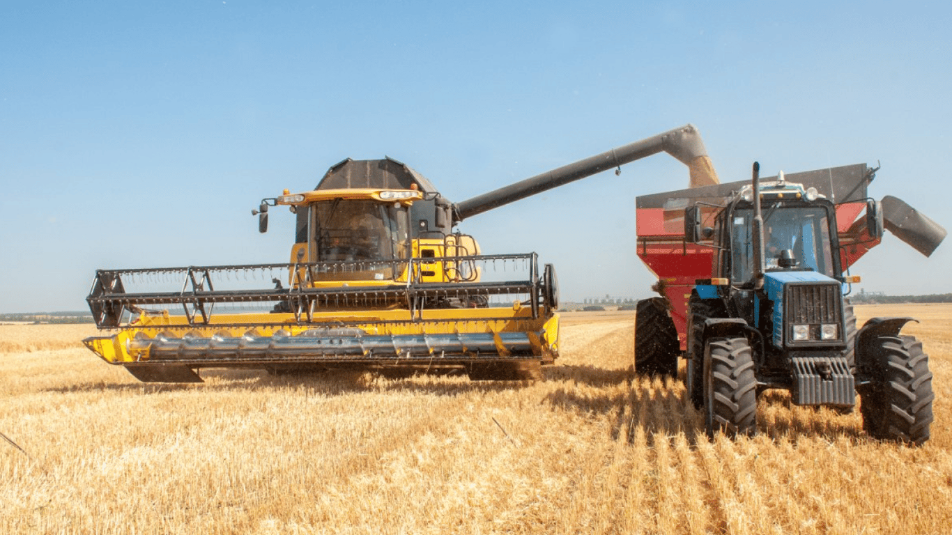 На Одещині аграрії намолотили понад три мільйони тонн зерна
