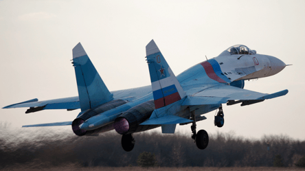 Russian Su-30 and Su-27 fighter jets destroyed — video - 304x171