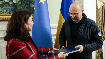 Кабмін офіційно отримав оцінку Євросоюзу з реформ в Україні - 285x160