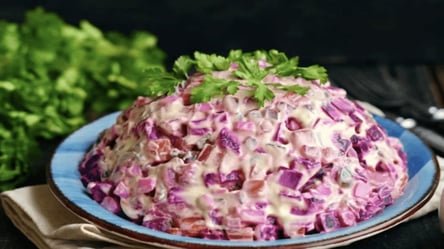 Салат "Верховина" — новий рецепт замість "Шуби" та "Вінегрету" - 285x160