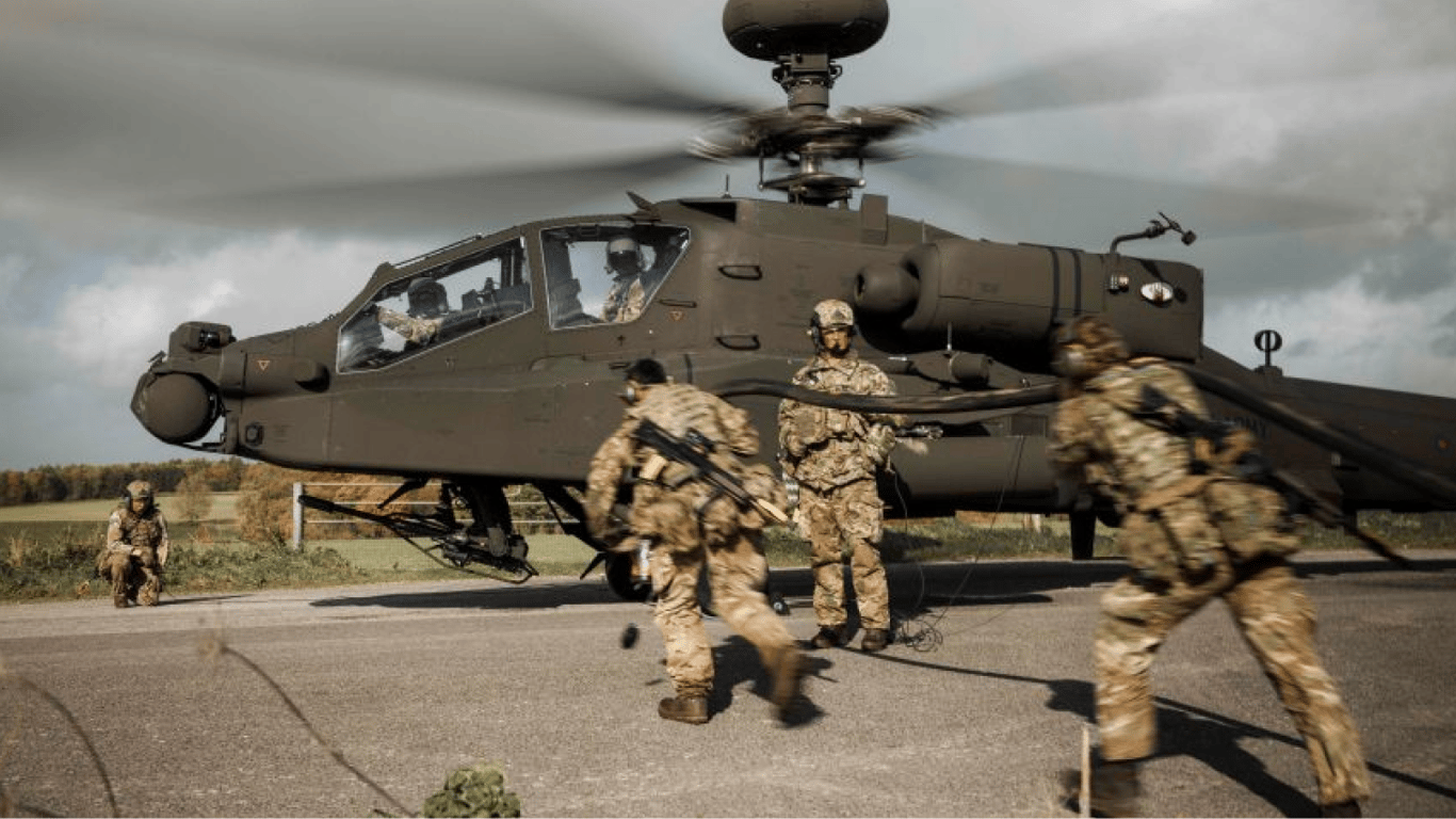 Британия отправит в Украину вертолеты Apache, вооруженные ракетами Hellfire