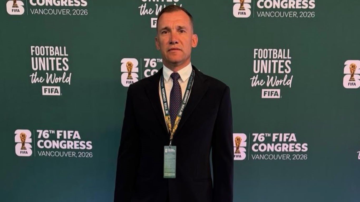 Шевченко прибыл в Будапешт на финал Лиги чемпионов между ПСЖ и Арсеналом