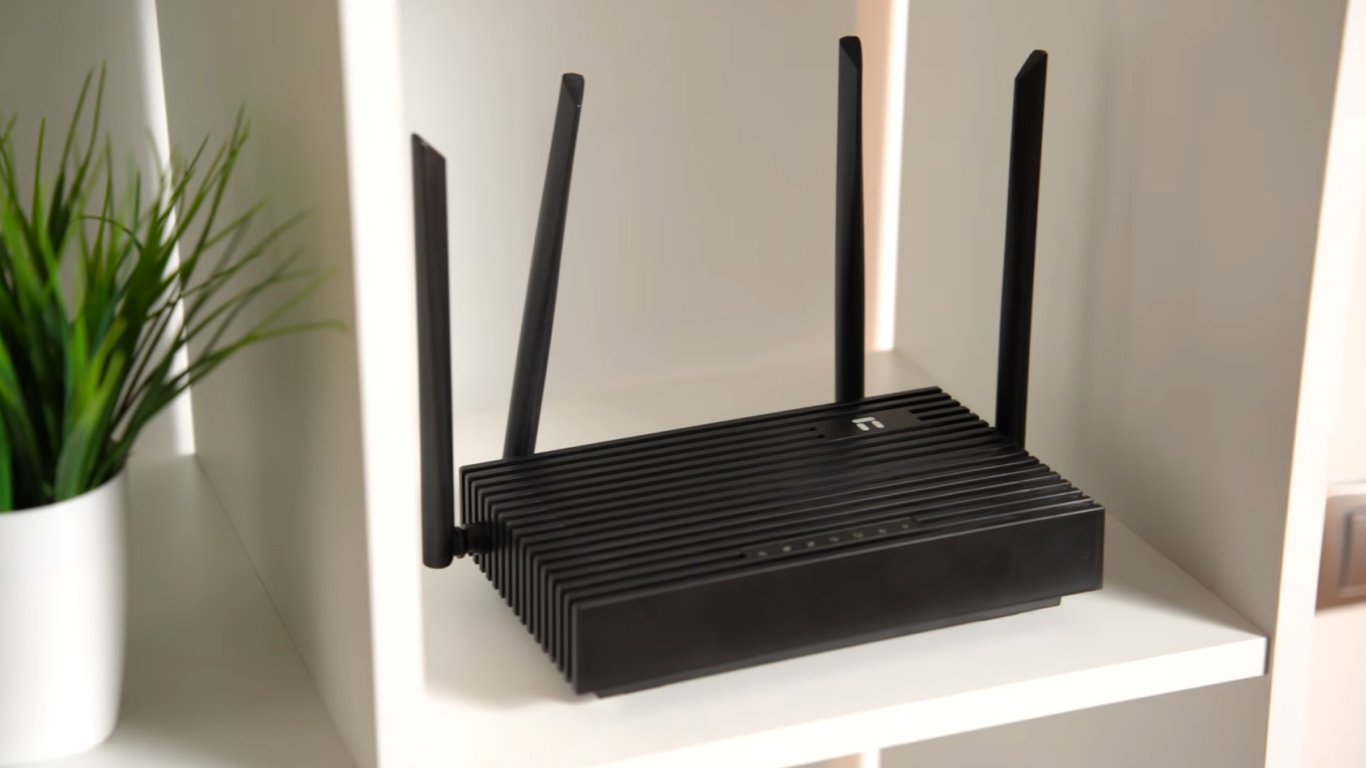 Які пристрої не варто ставити поруч із Wi-Fi-роутером: 6 гаджетів