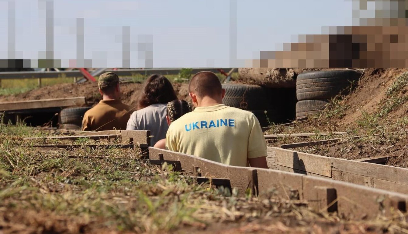 Александр Хижняк