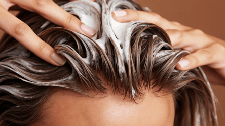 Як обрати правильний час для миття волосся - 285x160