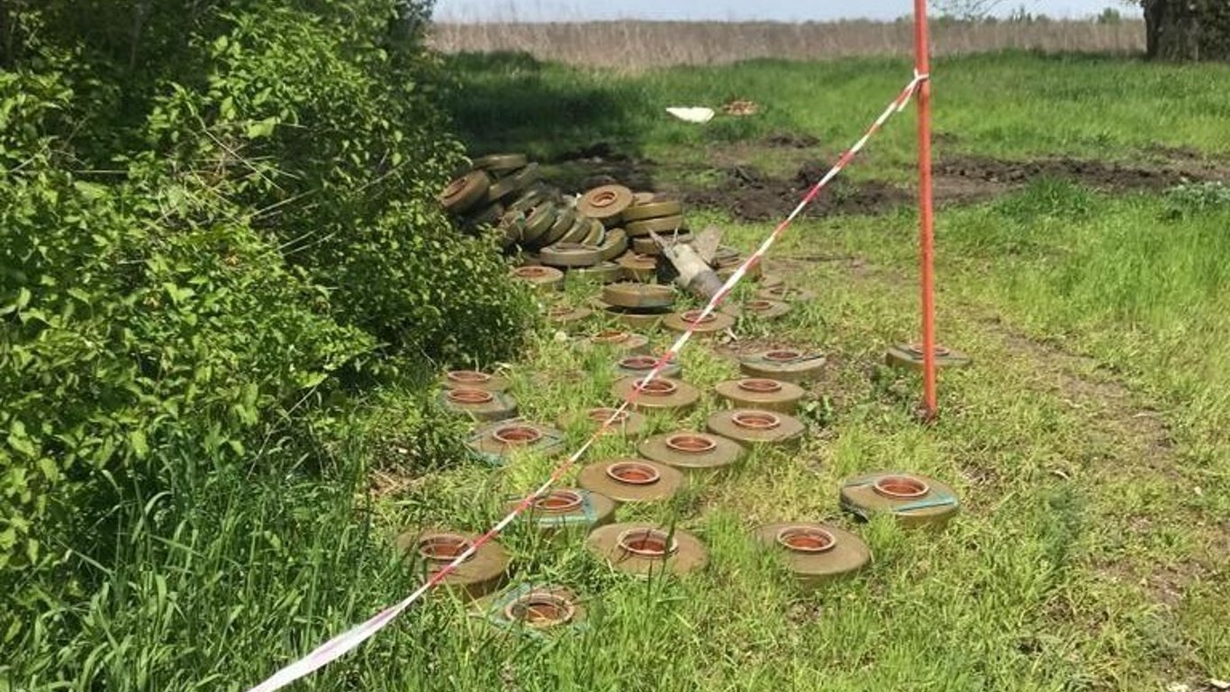 В Харьковской области во время возобновления электроснабжения обезвредили 250 вражеских мин