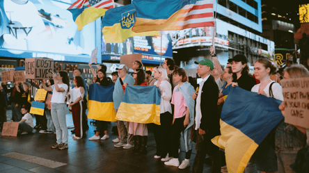 Угоди коштують життів: у Нью-Йорку виступили проти послаблення санкцій РФ - 304x171