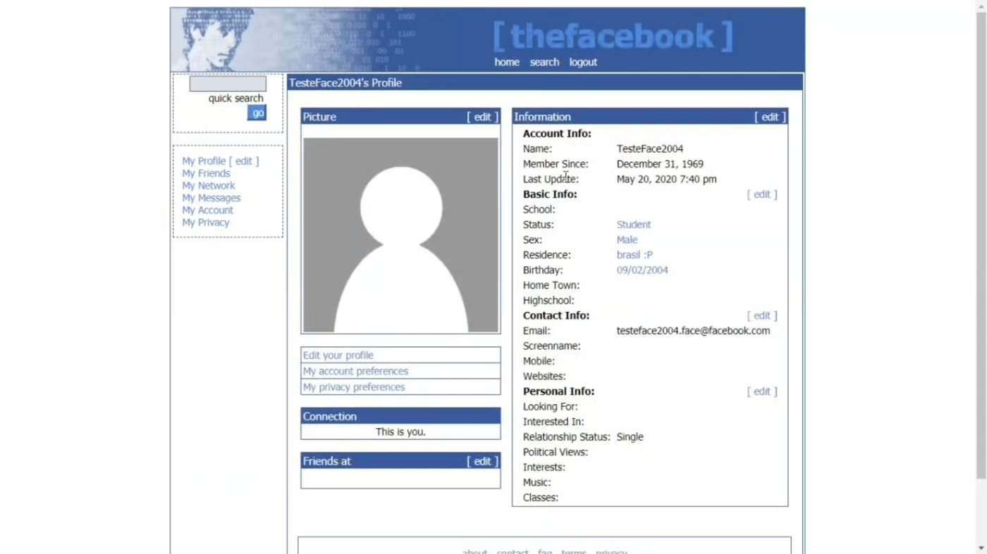 Интерфейс соцсети Facebook в 2004 году