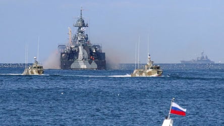 Загроза з моря: ворог тримає напоготові 11 кораблів - 285x160