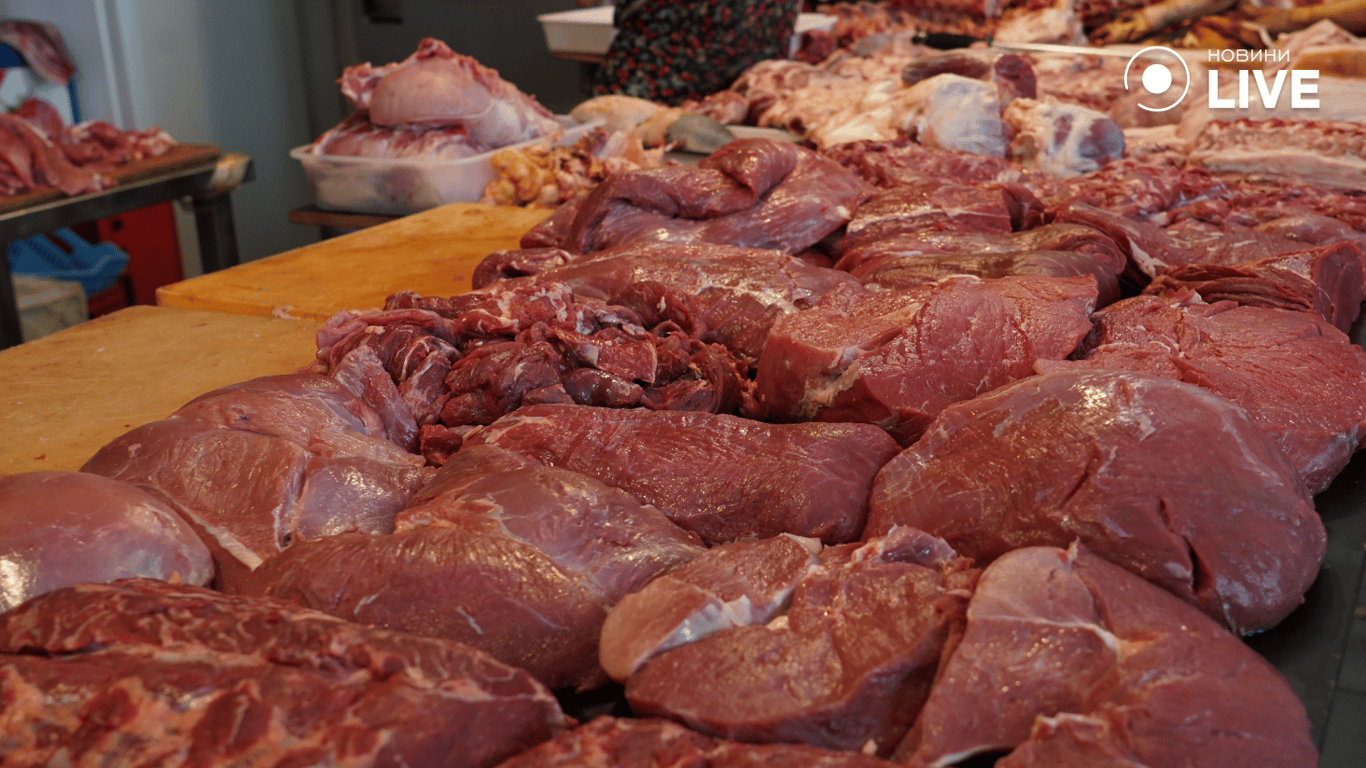 Чим багатий одеський "Привоз" перед Великоднем: ціни та асортимент - фото 8