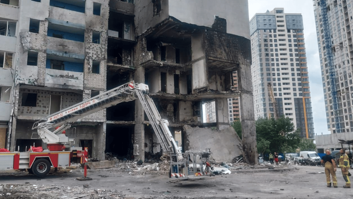 Атака на Київ 6 липня: рятувальники завершили роботи на всіх локаціях