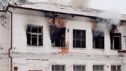 В Киеве горит здание "Радио Эра" — что известно - 290x166