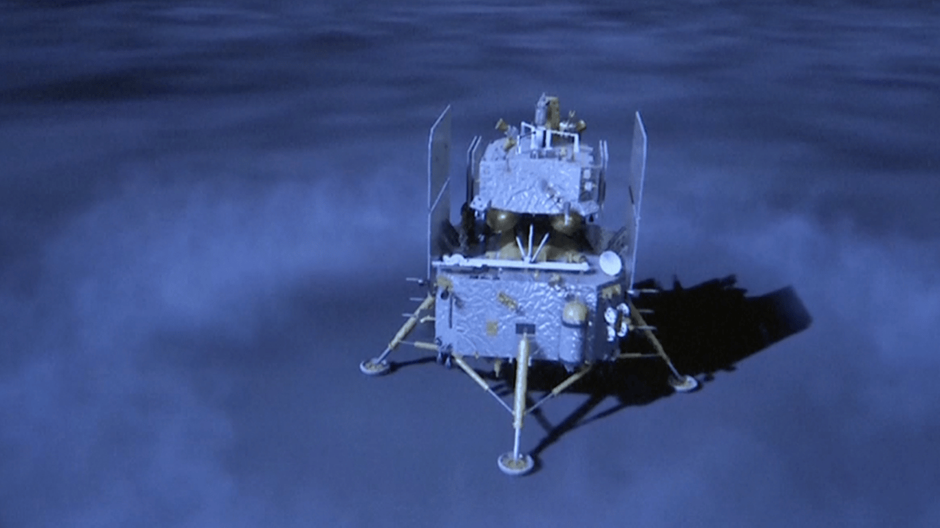 Китайський зонд Chang'e-6 здійснив першу в історії людства посадку на "темному боці" Місяця
