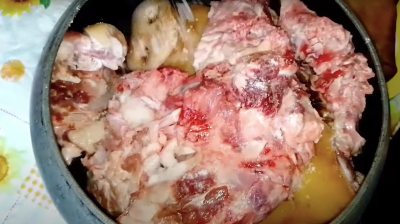 приготування тушонки зі свинини 