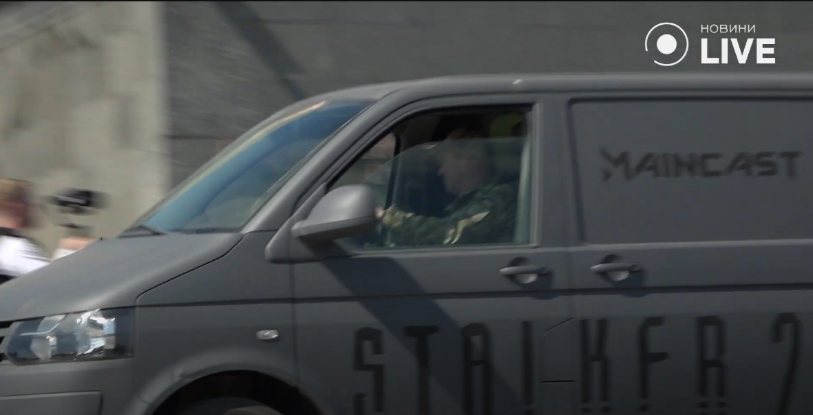 Прикордонники отримали 50 мікроавтобусів від MK Foundation — репортаж Новини.LIVE - фото 3