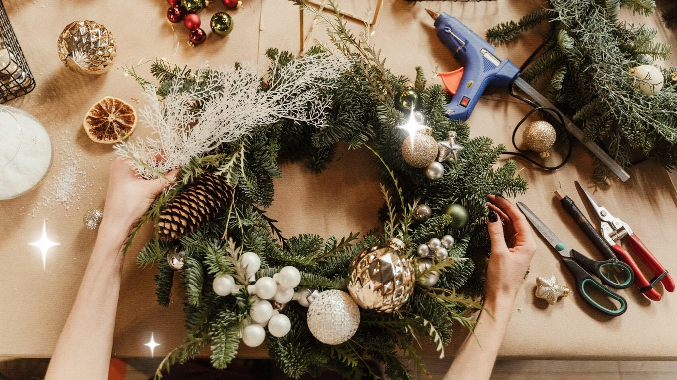 Бюджетні та красиві ідеї новорічного декору для приватних та заміських будинків