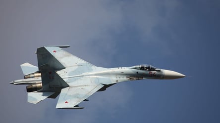 Небезпека з повітря — злетіла тактична авіація Росії - 285x160