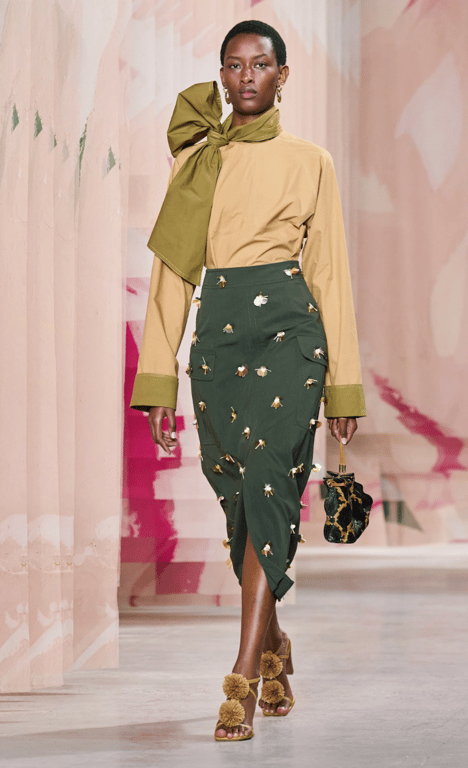 Бант в одязі набирає популярності