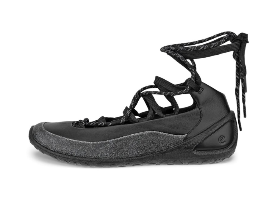 Взуття, яке підкорило оригінальністю