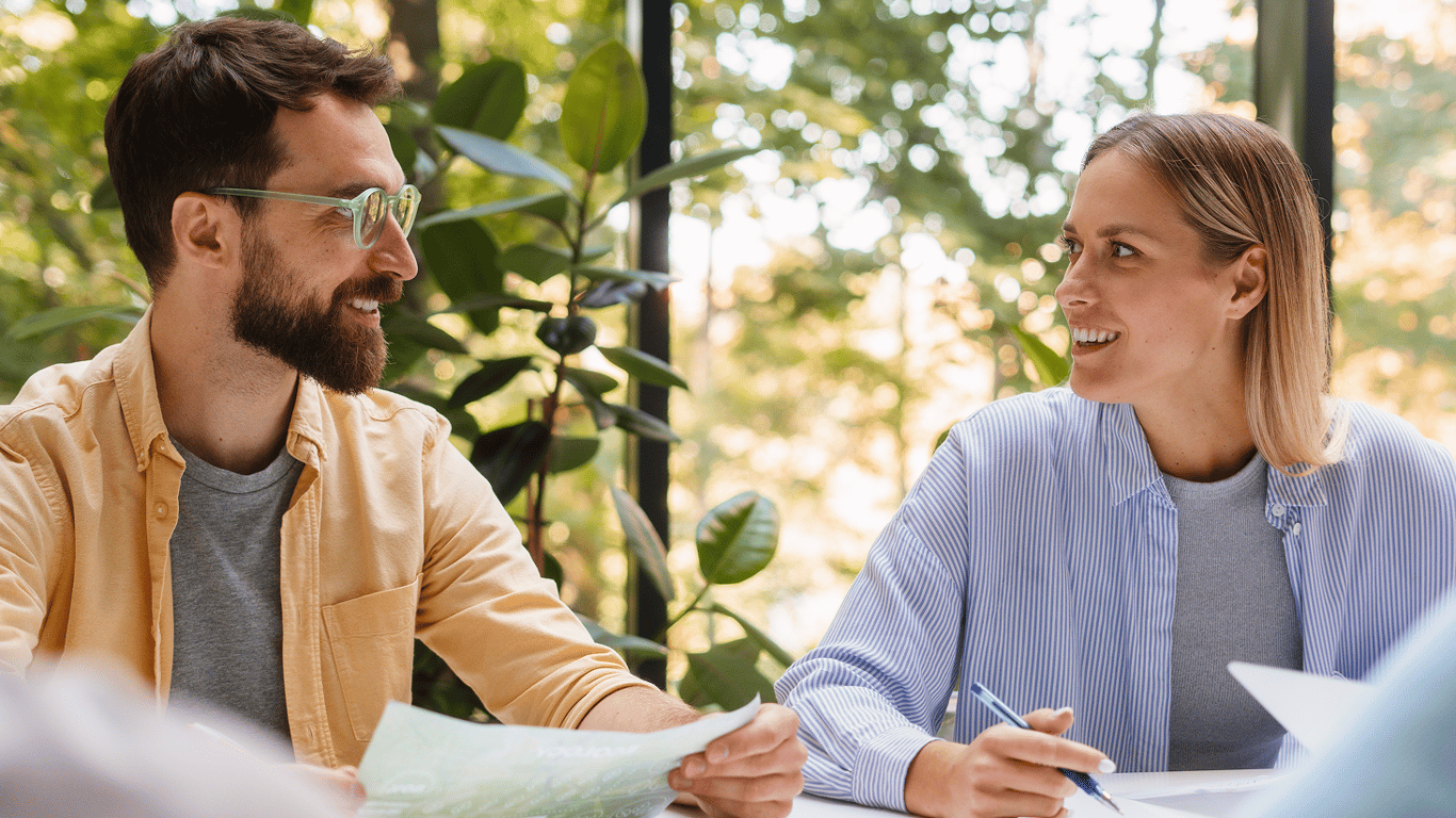 Як робити компліменти так, аби сподобатись людині