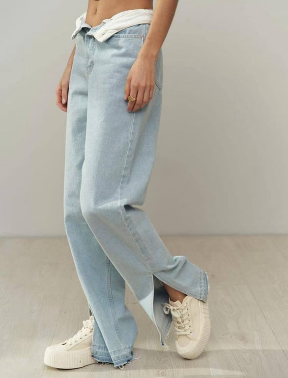 Джинси з низькою посадкою важко по-модному стилізувати