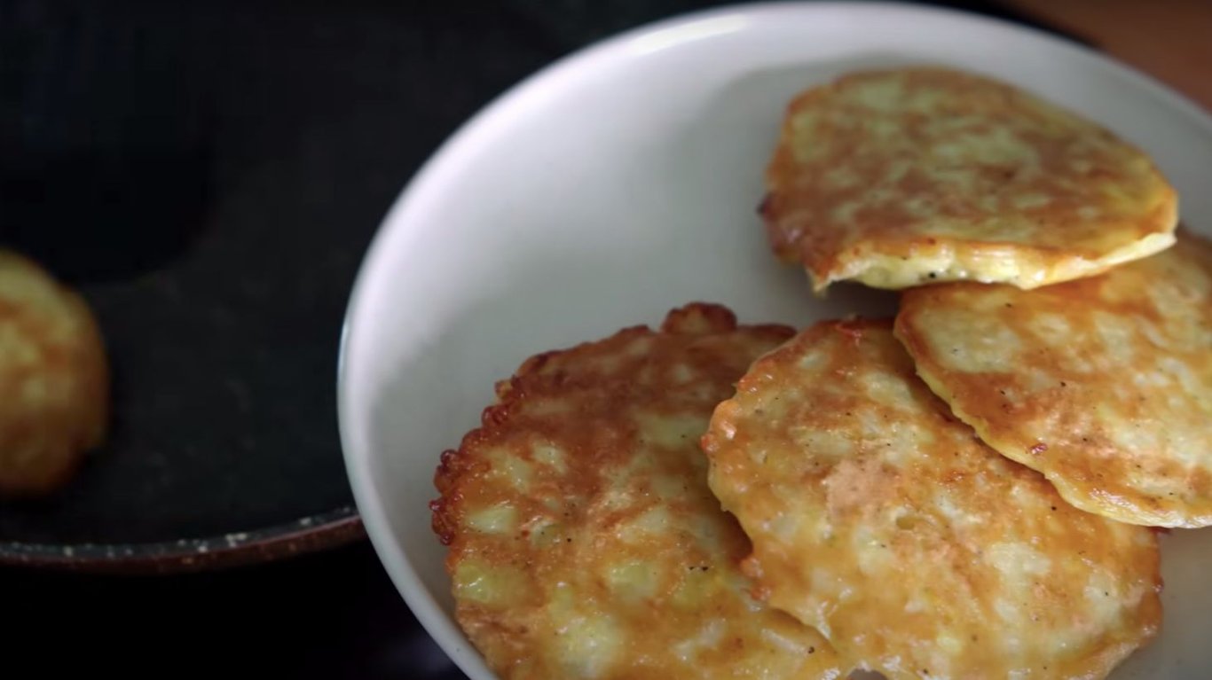 як приготувати оладки з цибулі 