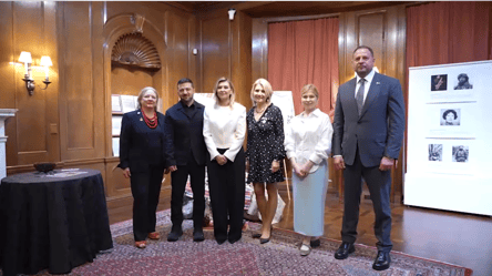 Зеленський та перша леді зустрілися з українською громадою у США - 285x160