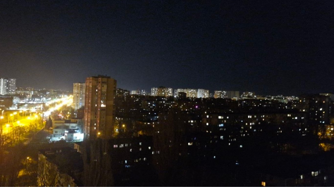Відключення світла в Одесі: плани застосування графіків на завтра