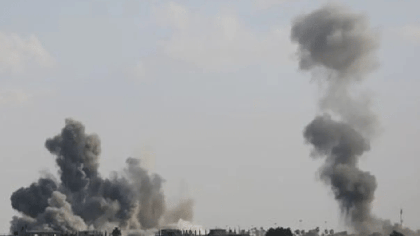 В Одесі лунають сильні вибухи: місто під атакою дронів РФ