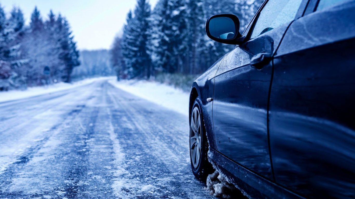 Зимові шини на авто: коли та як їх ставити