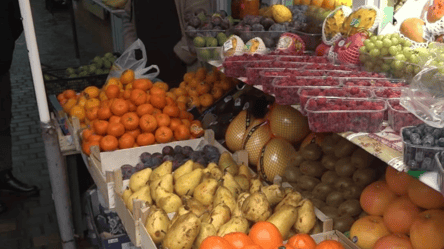 Фрукти в Одесі — як змінюються ціни на ринку - 290x166