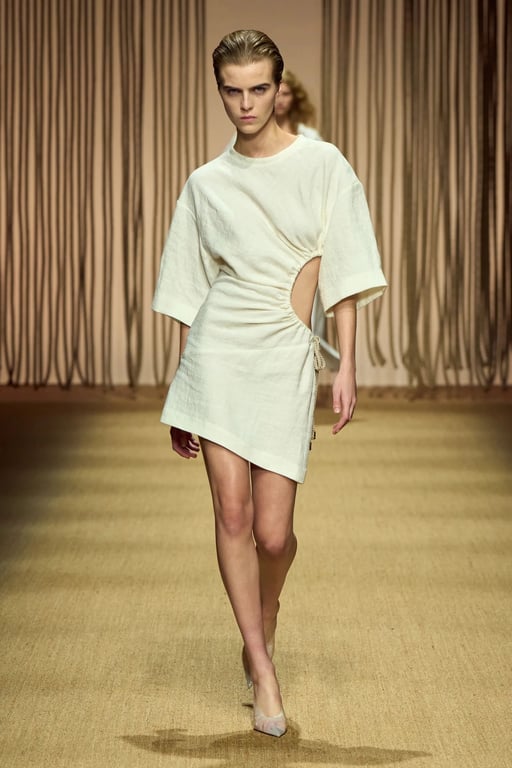 What linen dresses to wear in spring-summer 2025