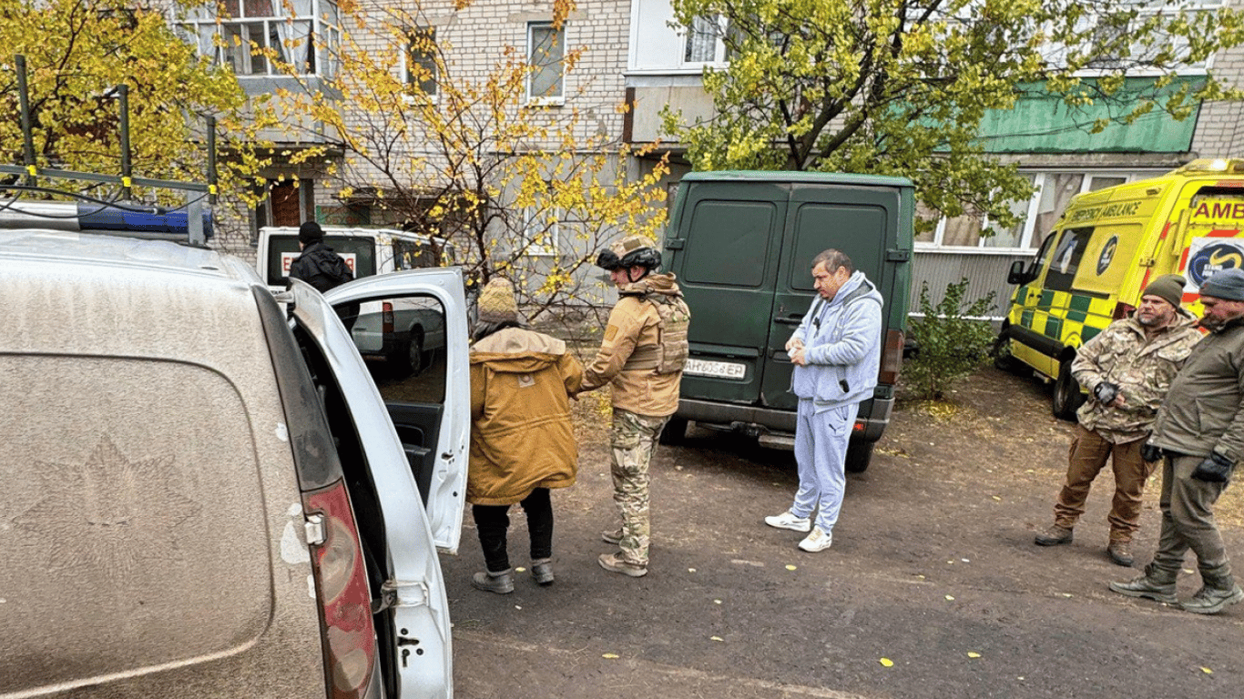 На Куп'янщині припинили роботу банкомати та Укрпошта — яка причина