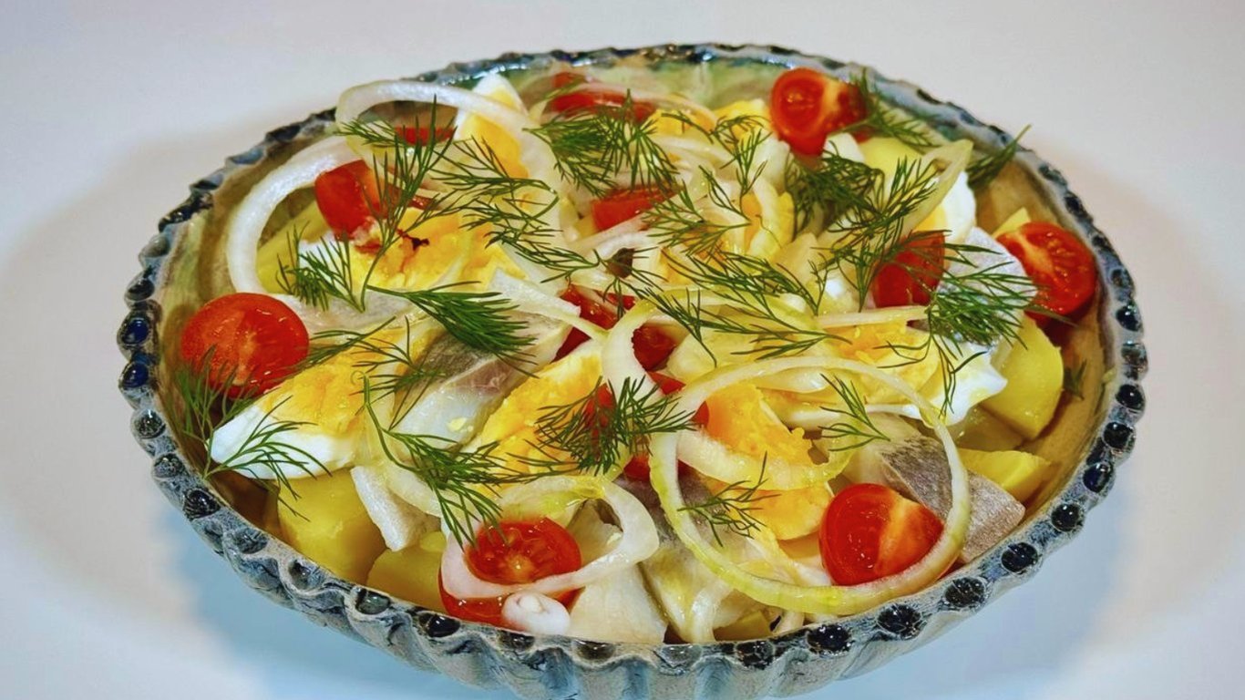 Пасхальный салат: рецепт, который ежегодно уместен на праздник