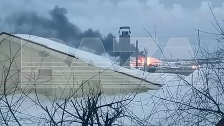 У Росії атаковано НПЗ "Лукойл" — фото та відео - 285x160