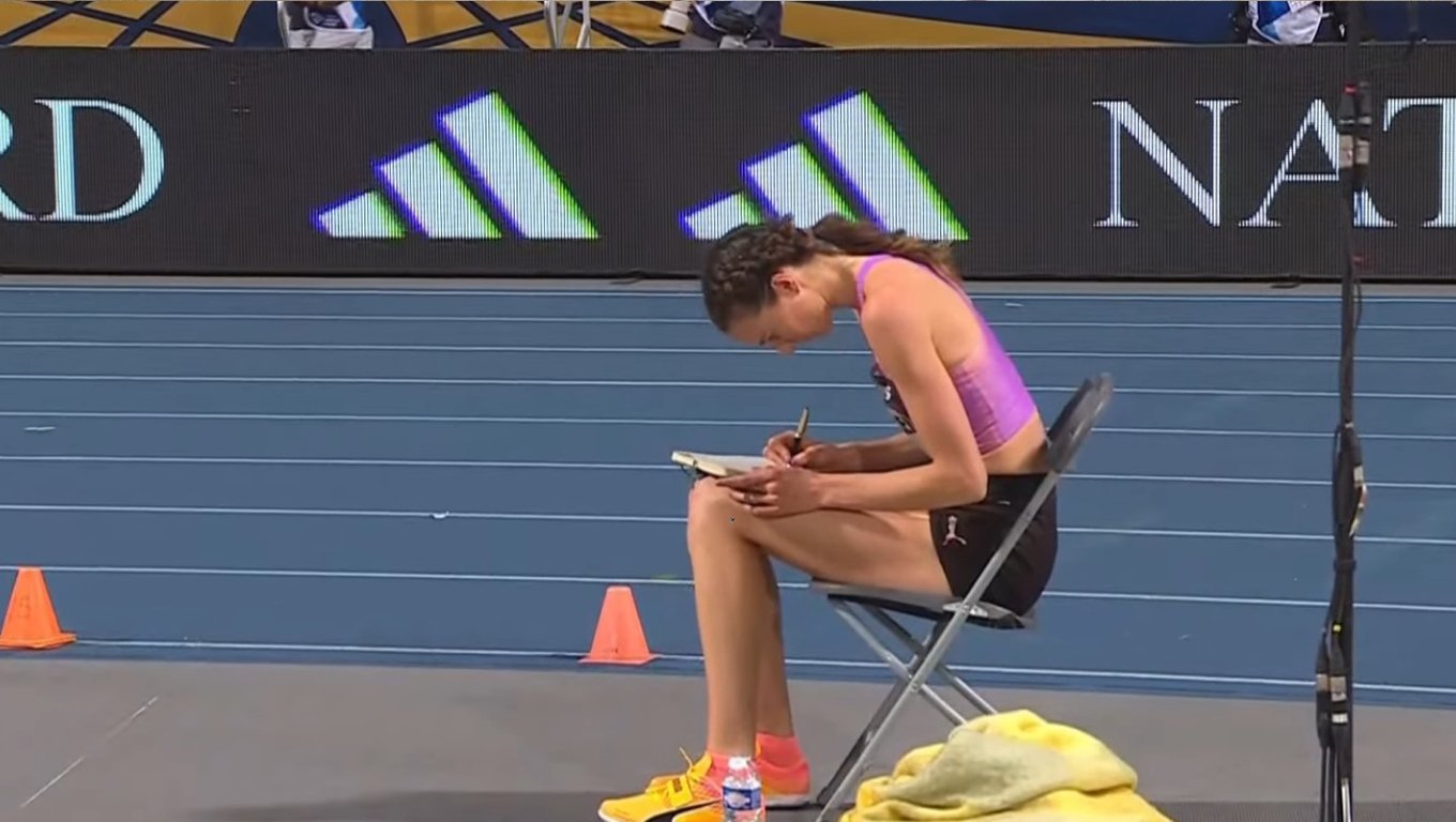 Никола Олислагерс