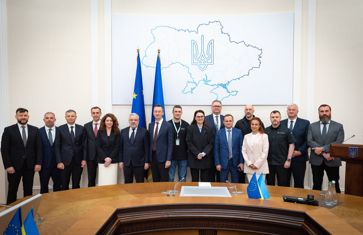 Перше засідання нового уряду 17 липня