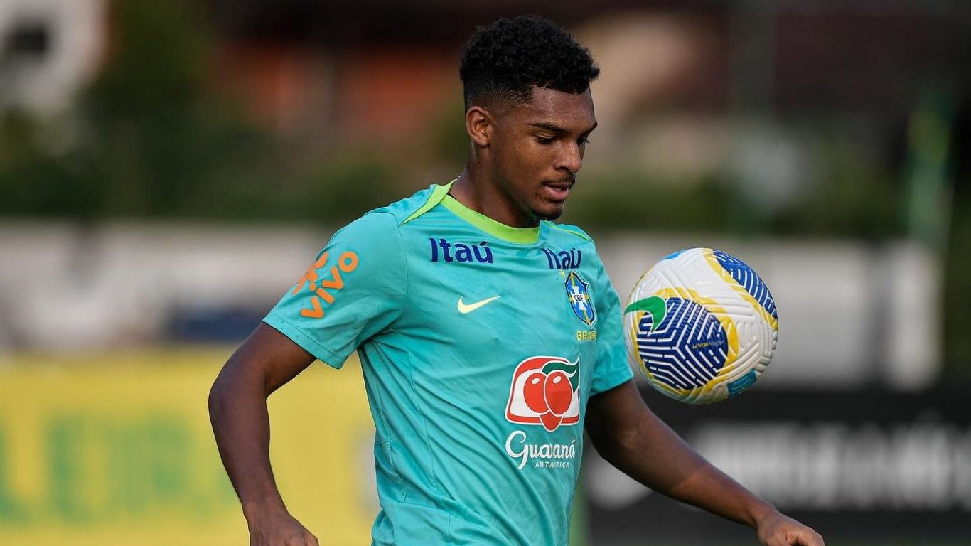 Луис Гильерме может перейти в Шахтер