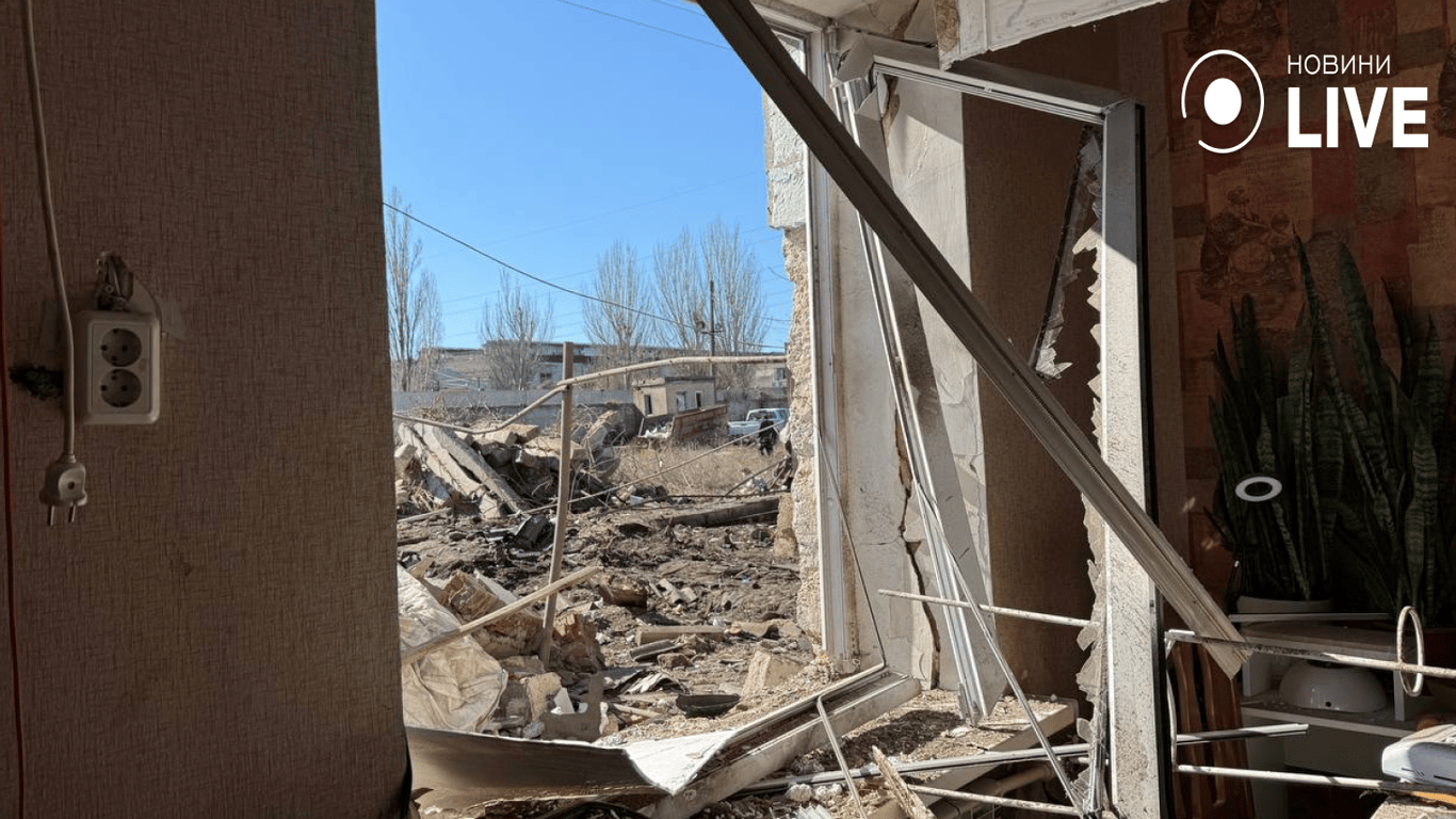 З'явилися фото наслідків нічного обстрілу Одеси - фото 6