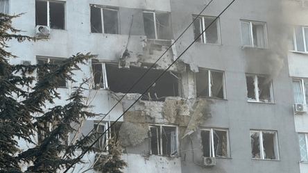 Удар РФ по багатоповерхівці Одеси: помер один з постраждалих - 290x166