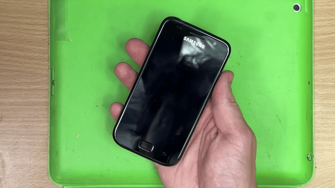 Samsung Galaxy S smartphone