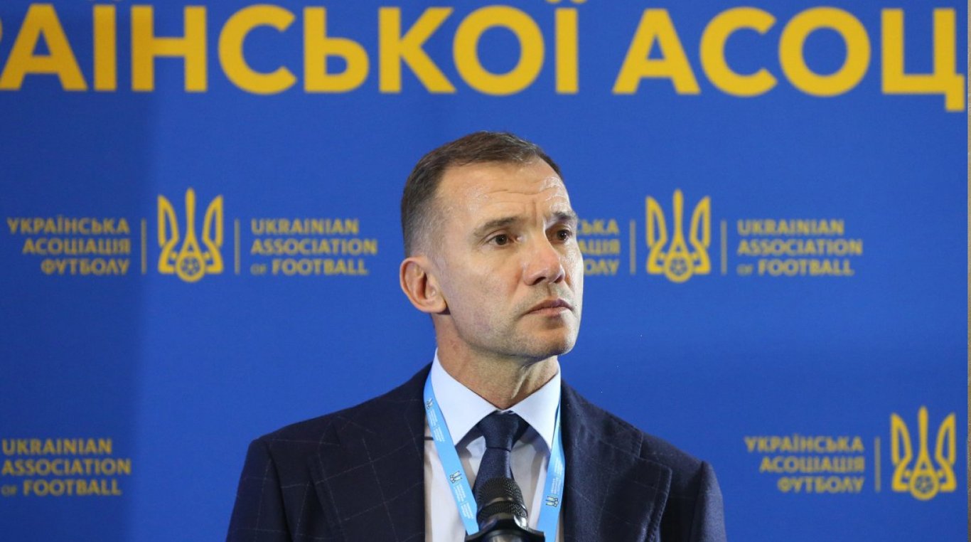 Андрей Шевченко начал получать зарплату в УАФ