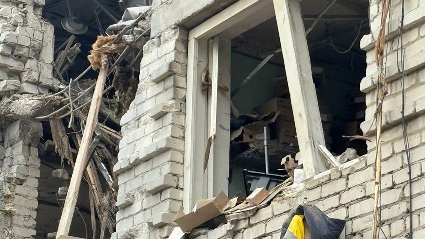 Армія РФ завдала удару по об'єкту ДТЕК у Києві: є постраждалий