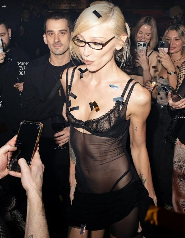 Ивлеевой после тайной поездки на Донбасс заблокировали счета - фото 2