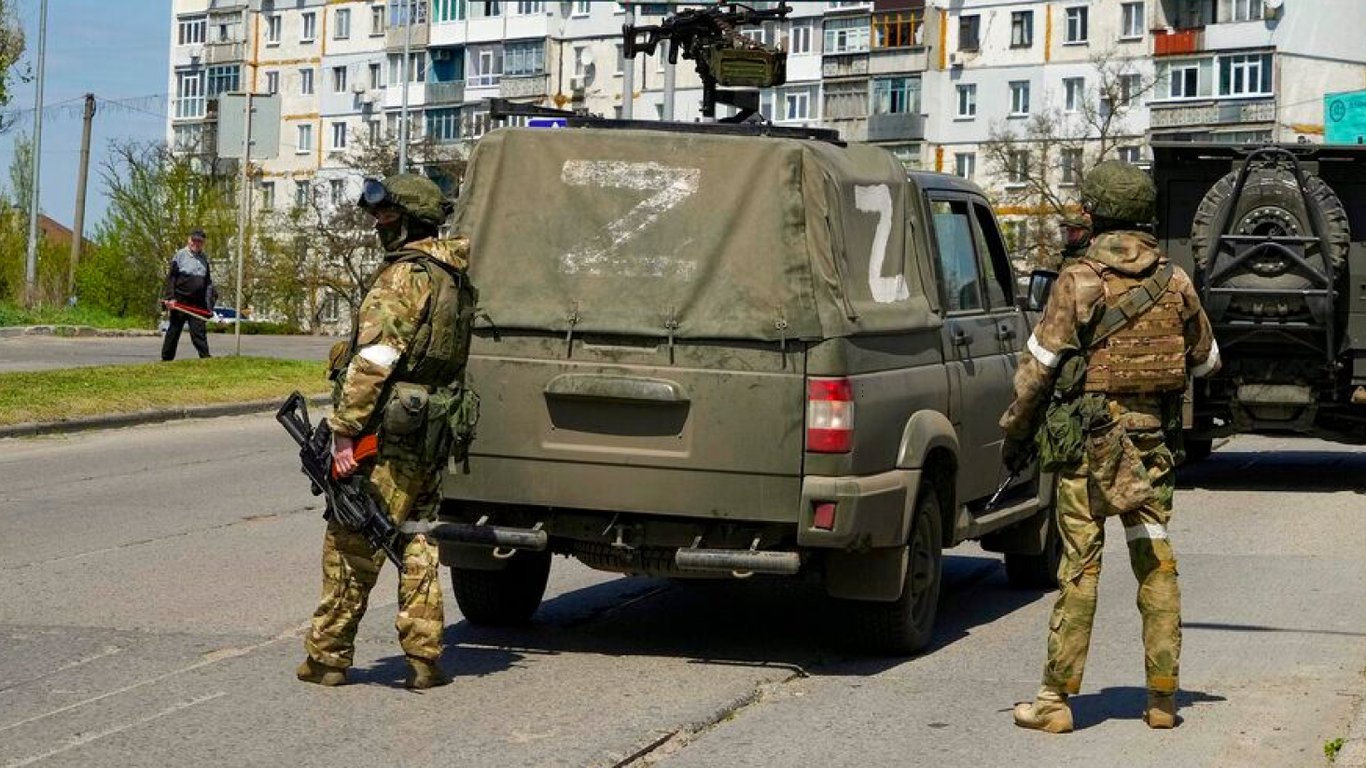 В Бердянске оккупанты снова проводят массовые обыски