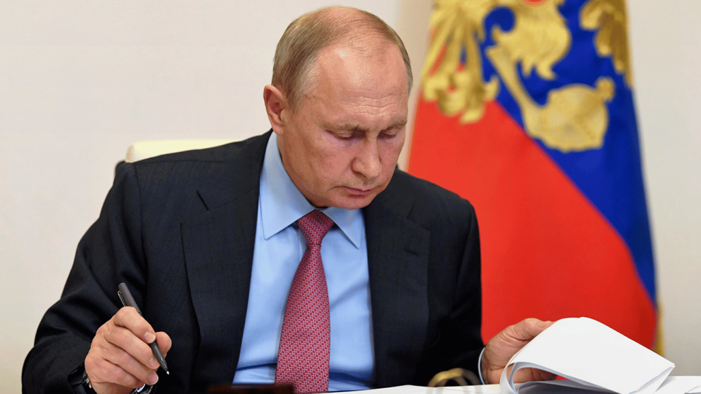 Путин манипулирует законами - он хочет запугать сторонников Украины