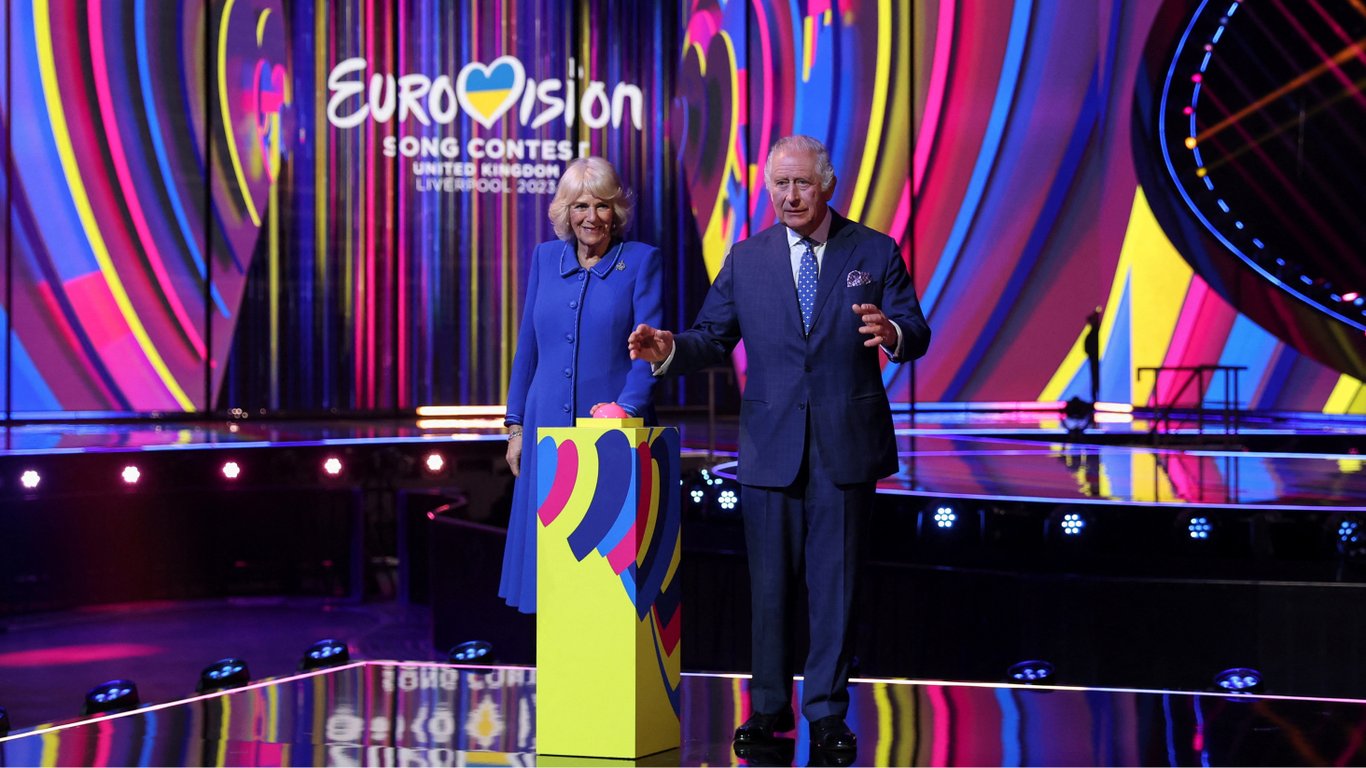 Чарльз III, Камилла и Юлия Санина с ведущими конкурса официально открыли сцену "Евровидения-2023"