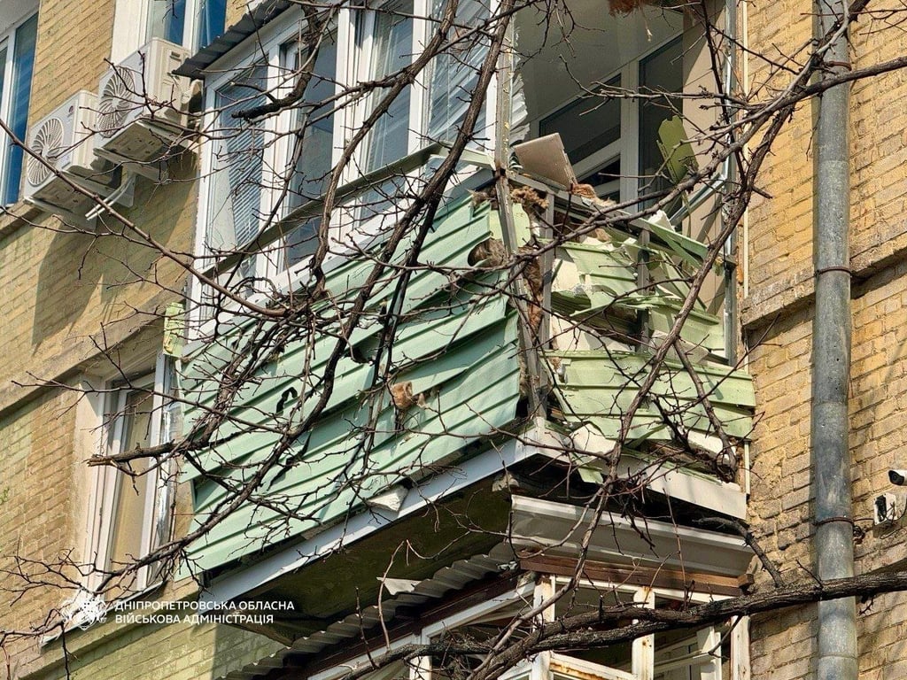 Росія вдарила дроном по будинку в Дніпрі